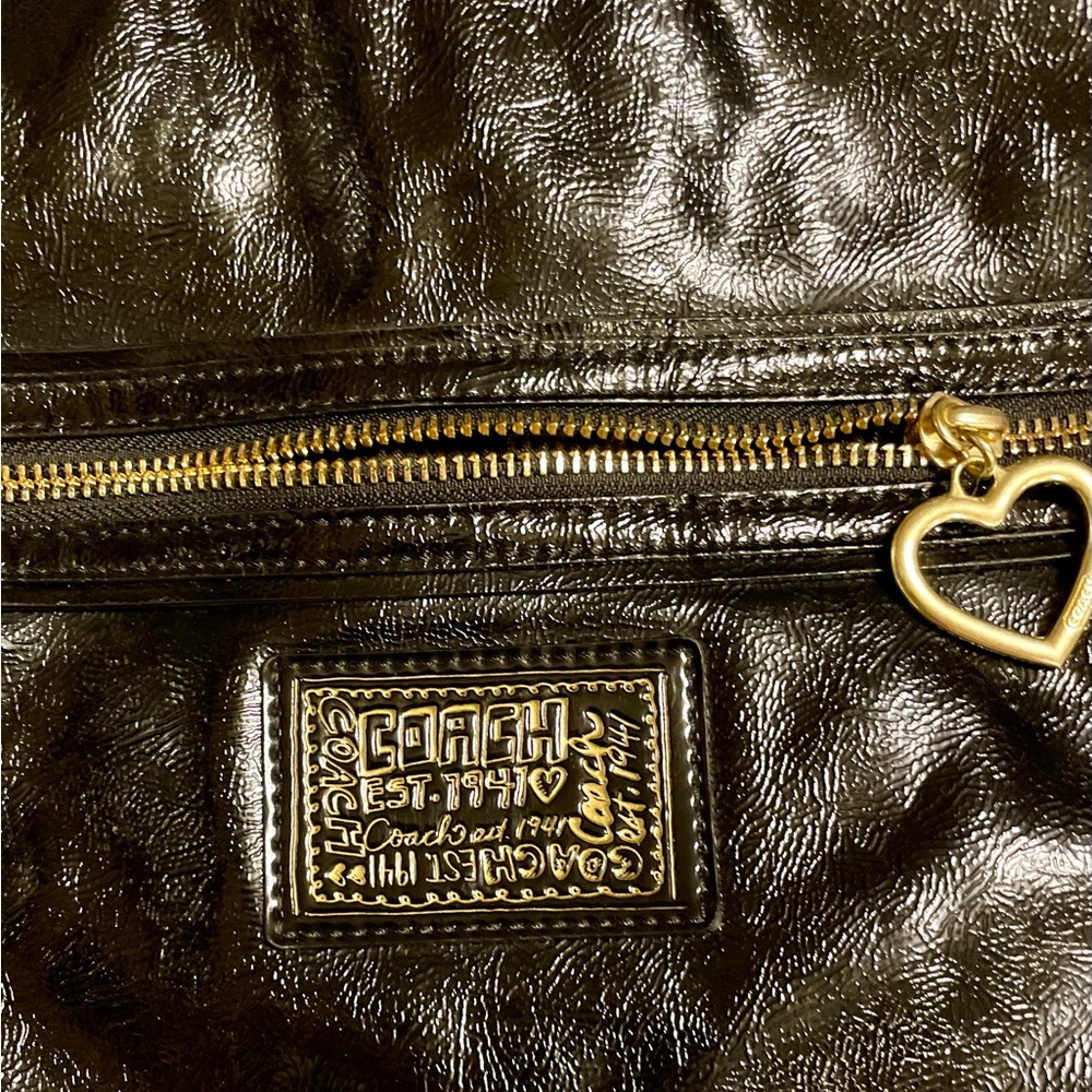 Coach Daisy Liquid Gloss Patent Leather shoulder bag - Picture 10 of 11